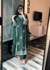 Grace embroidered 3-piece suit by Tehzeeb Libas (view 4)