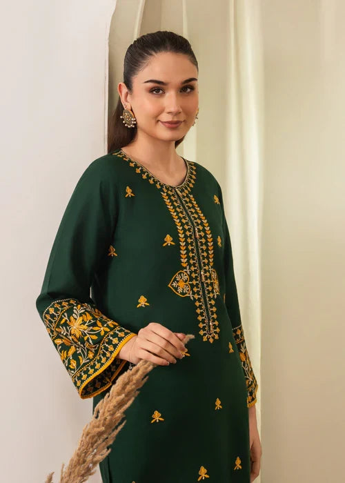 Glamour Grace embroidered eastern suit by Tehzeeb Libas (view 5)