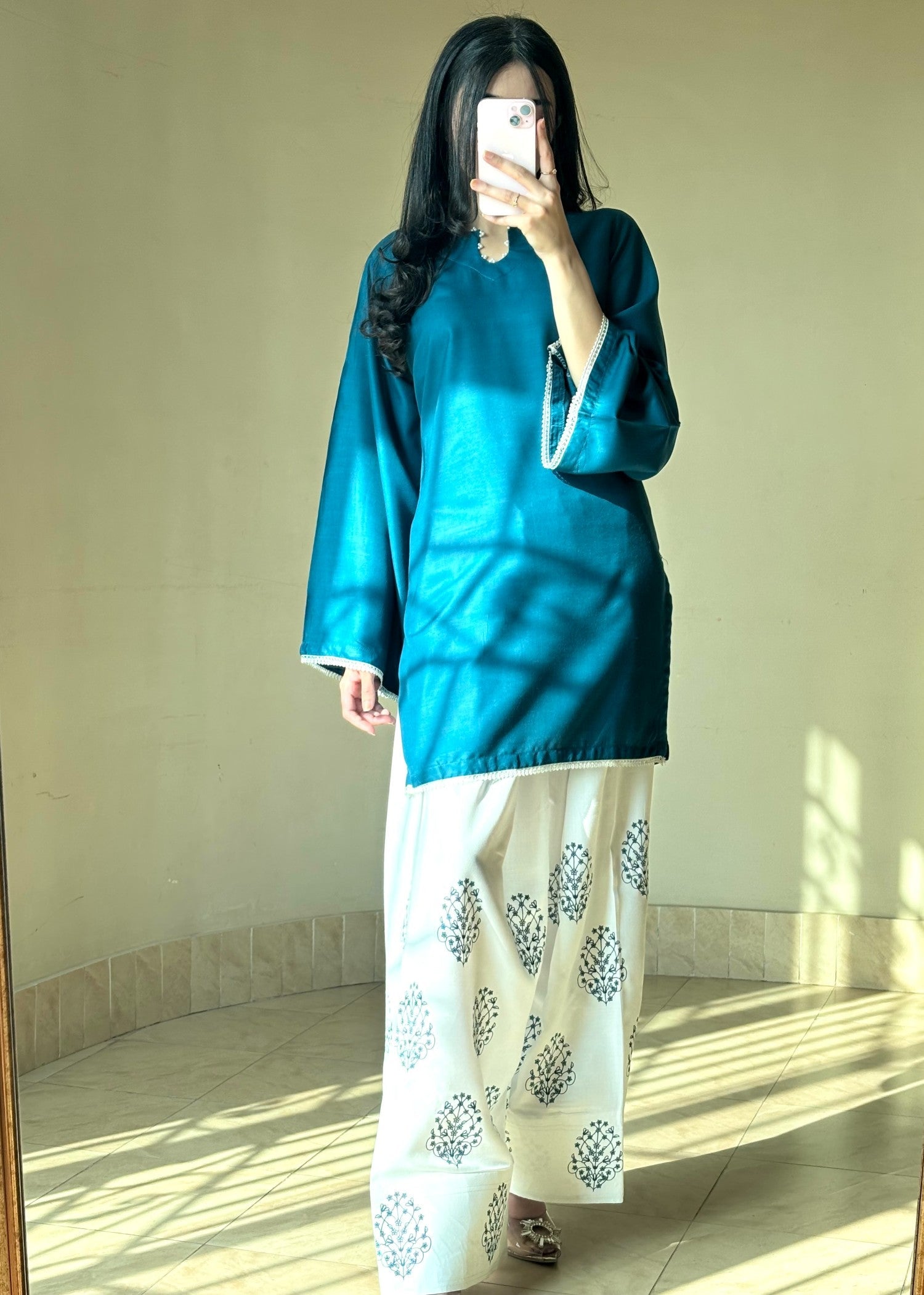 Sophie stitched eastern suit by Tehzeeb Libas
