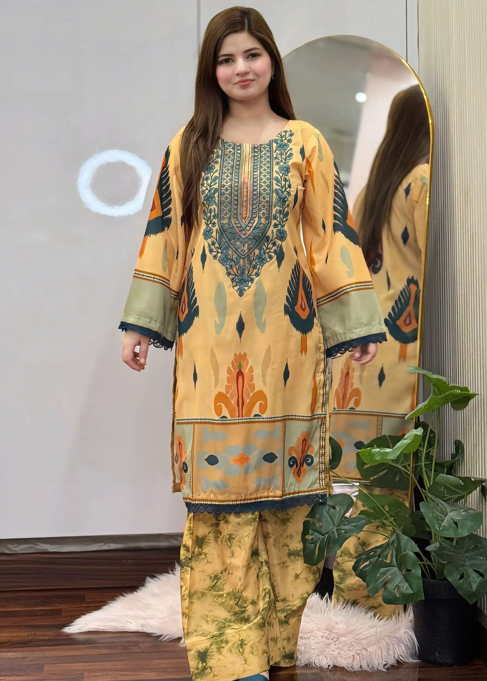 Minsa embroidered 2-piece suit by Tehzeeb Libas (view 5)