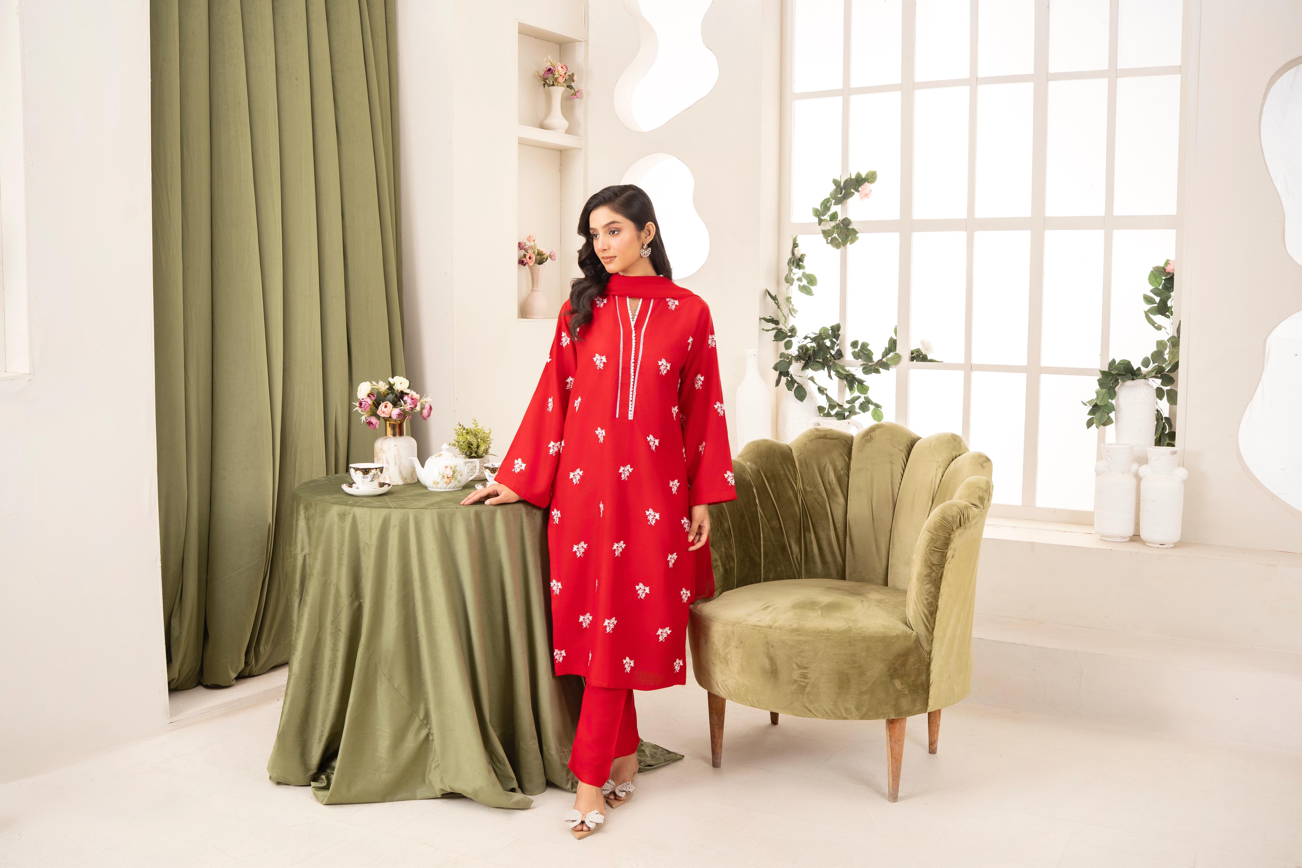 LILLY EMBROIDERY 3PC royal lifestyle collections