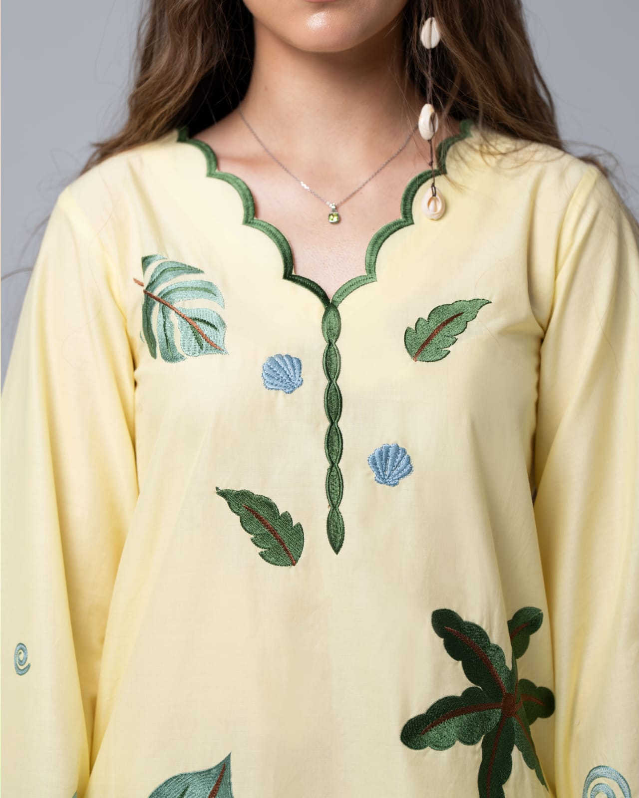 gold osen 2pc (stiched)