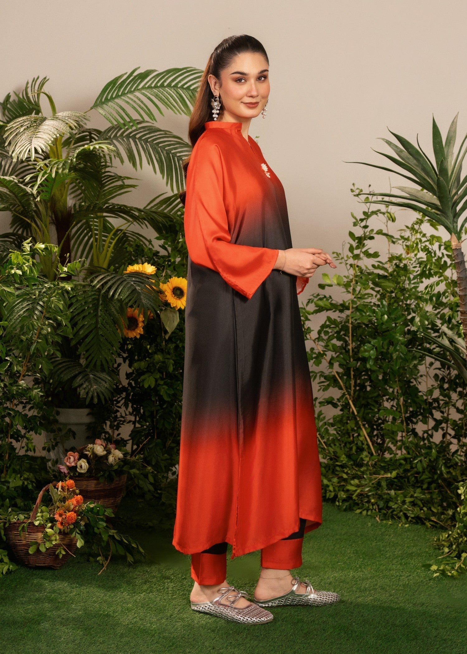 Rosa stitched eastern suit by Tehzeeb Libas (view 4)