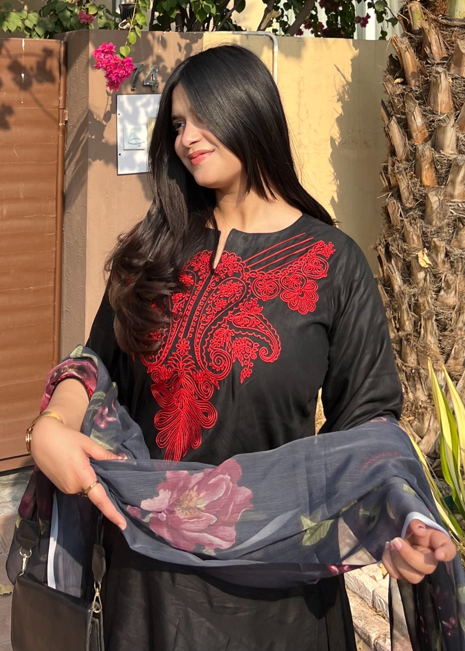 Mahi embroidered 3-piece festive suit by Tehzeeb Libas (view 2)