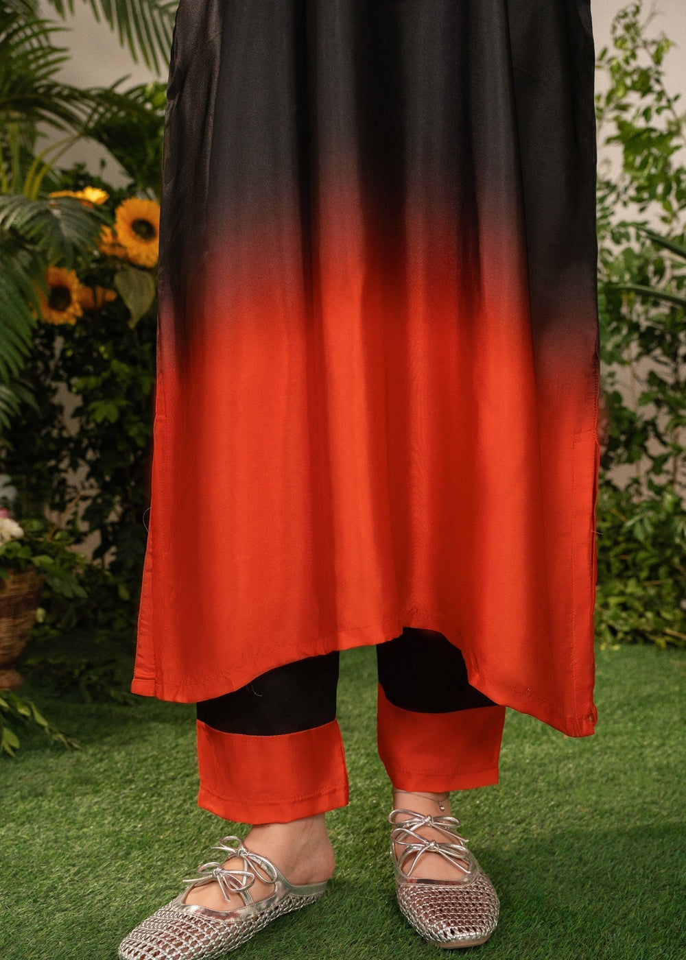 Rosa stitched eastern suit by Tehzeeb Libas (view 3)