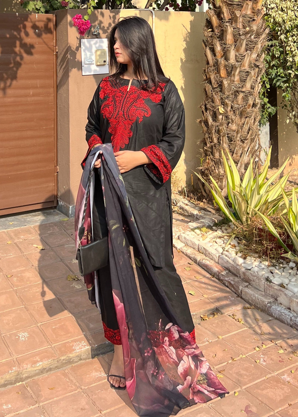 Mahi embroidered 3-piece festive suit by Tehzeeb Libas