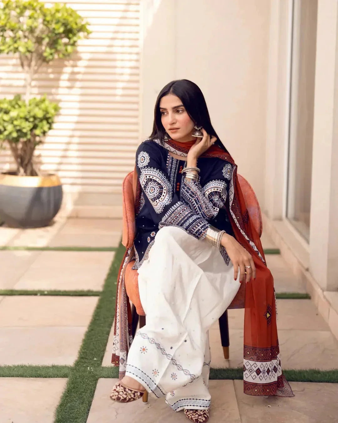 Rangrez – Heavy Embroidered Stitched Suit royal lifestyle collections