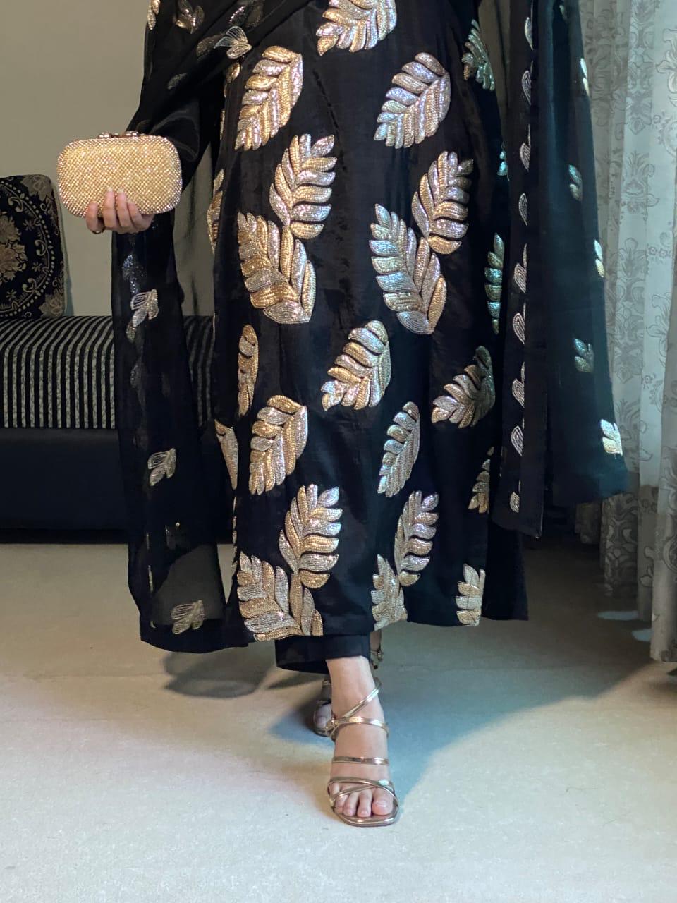 Zirwa Embroidered 3pc royal lifestyle collections
